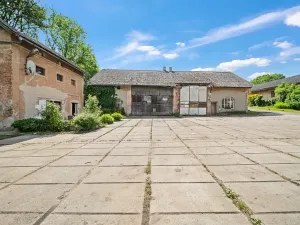 Prodej obchodního prostoru, Jičín, 286 m2