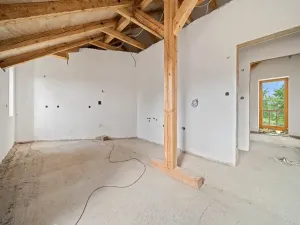 Prodej obchodního prostoru, Jičín, 286 m2