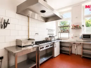 Pronájem restaurace, Praha - Nusle, Sekaninova, 194 m2