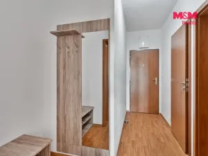Prodej bytu 2+kk, Liberec - Liberec VI-Rochlice, Nádvorní, 76 m2