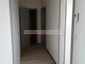 Pronájem bytu 2+kk, Otrokovice, nám. 3. května, 57 m2