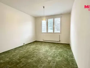 Pronájem bytu 2+1, Holoubkov, 53 m2