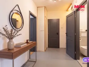 Prodej bytu 3+1, Slavětín, Nádražní, 64 m2