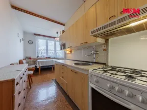 Prodej bytu 2+1, Karlovy Vary - Stará Role, Dvořákova, 65 m2