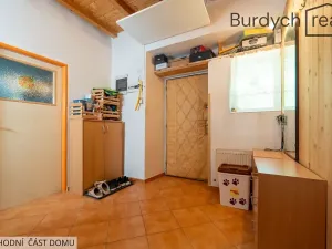 Prodej vícegeneračního domu, Slatiňany, 600 m2