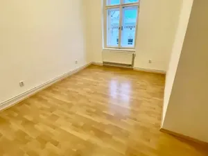 Pronájem bytu 2+1, Brno, Jana Uhra, 73 m2