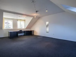 Prodej kanceláře, Chrudim - Chrudim IV, Lupáčova, 612 m2