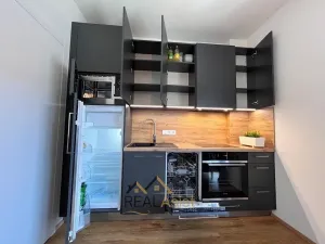 Pronájem bytu 1+kk, Brno, Košinova, 27 m2