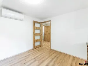 Prodej chaty, Krňany, 84 m2