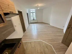 Pronájem bytu 2+kk, Semily, Komenského náměstí, 48 m2