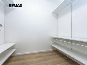 Pronájem bytu 2+kk, Praha - Hlubočepy, Divíškové, 3578 m2