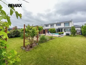 Prodej rodinného domu, Horoušany, Podzimní, 155 m2