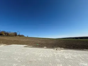 Prodej pozemku pro bydlení, Žerčice, 890 m2