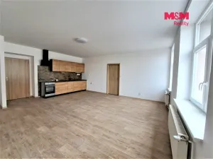 Pronájem bytu 2+kk, Lomnice nad Popelkou, Komenského, 65 m2