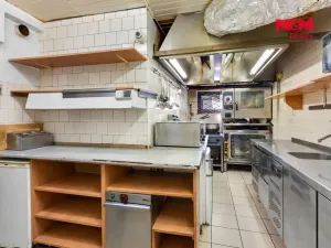 Prodej restaurace, Lomnice nad Popelkou, Poděbradova, 600 m2