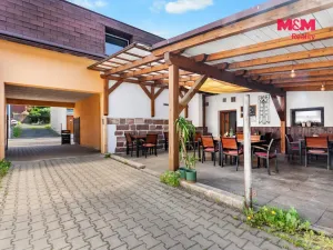 Prodej restaurace, Lomnice nad Popelkou, Poděbradova, 600 m2