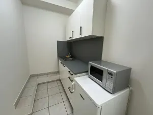Pronájem kanceláře, Praha, 75 m2