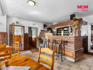 Prodej ubytování, Lomnice nad Popelkou, Poděbradova, 600 m2