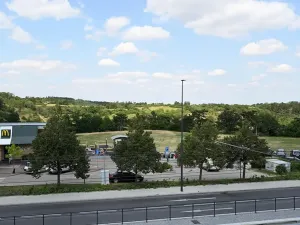 Pronájem bytu 2+kk, Praha - Liboc, Evropská, 56 m2