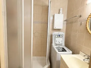 Prodej bytu 3+1, Kroměříž, Vrobelova, 58 m2