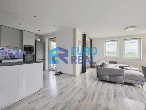 Prodej rodinného domu, Bavoryně, 125 m2