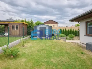 Prodej rodinného domu, Bavoryně, 125 m2