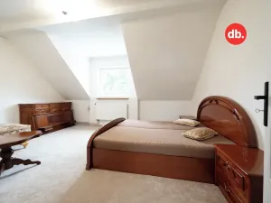 Pronájem bytu 1+1, Karlovy Vary, Jabloňová, 45 m2