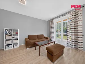 Prodej bytu 2+kk, Měchenice, Sloupecká, 64 m2