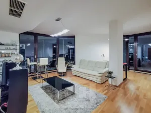 Pronájem bytu 2+kk, Praha - Žižkov, Pitterova, 63 m2