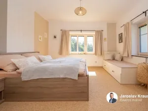 Prodej rodinného domu, Roprachtice, 373 m2