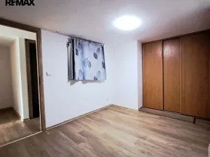 Pronájem bytu 4+kk, Praha - Modřany, Plovdivská, 82 m2