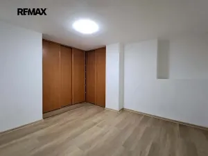 Pronájem bytu 4+kk, Praha - Modřany, Plovdivská, 82 m2