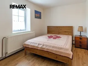 Prodej rodinného domu, Žandov, 296 m2