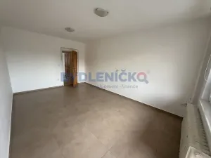Pronájem bytu 2+1, České Budějovice, Třebízského, 62 m2