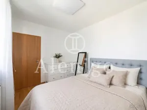 Prodej bytu 2+kk, Praha - Holešovice, U průhonu, 59 m2