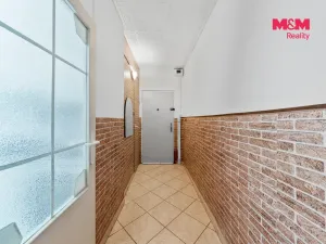 Prodej bytu 2+1, Povrly, Sídliště II, 58 m2