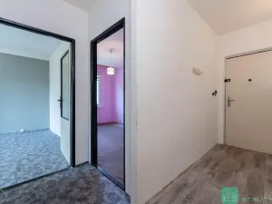 Prodej bytu 2+1, Osek, Hrdlovská, 50 m2