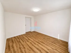 Pronájem bytu 2+kk, Ostrava, Gerasimovova, 52 m2