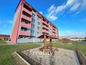 Prodej bytu 2+1, Hevlín, 48 m2