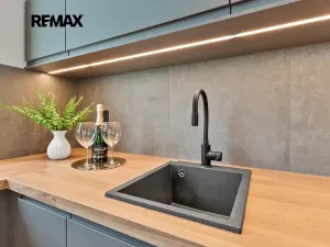 Prodej bytu 3+1, Praha - Michle, Pod dálnicí, 70 m2