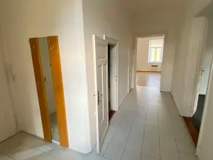 Pronájem bytu 4+1, Brno, Ptašínského, 100 m2