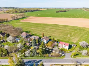 Prodej pozemku pro bydlení, Oleška, 684 m2