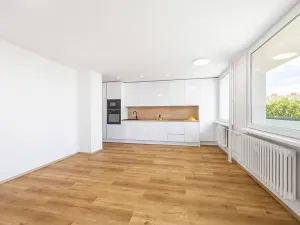 Prodej bytu 4+kk, Praha - Troja, Svídnická, 90 m2