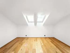 Prodej rodinného domu, Praha - Horní Počernice, Bříšťanská, 218 m2
