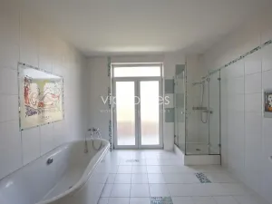 Pronájem rodinného domu, Praha - Nebušice, Na závěji, 230 m2