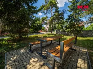 Prodej bytu 3+1, Suchomasty, 74 m2