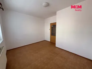 Pronájem bytu 3+1, Pardubice - Polabiny, Na Labišti, 87 m2