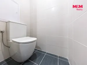 Pronájem bytu 1+1, Chodov, náměstí 9. května, 36 m2