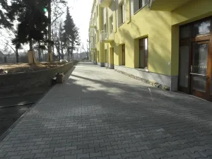 Prodej obchodního prostoru, Opatovice nad Labem, 132 m2
