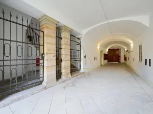 Pronájem bytu 2+kk, Praha - Staré Město, Haštalská, 58 m2